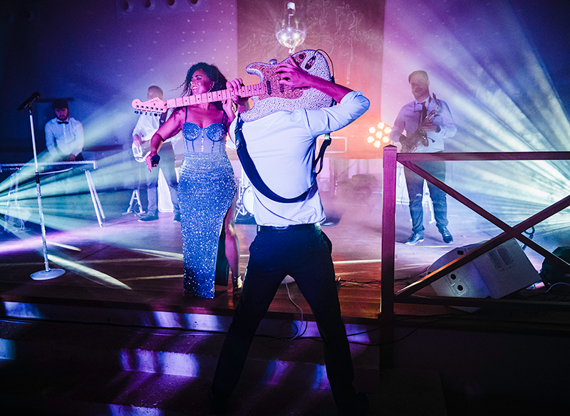 The Sparkle Band at a luxury wedding in Chateau de Lerse, Perignac near Bordeaux